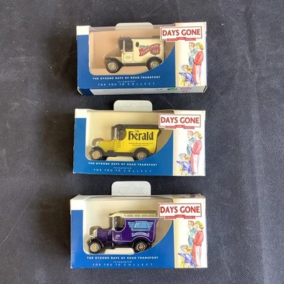 3x Lledo Days Gone Modelo Diecast Furgonetas Lledo '02 Edición Limitada Yorkshire Tea Herald Foto 1 de 4
