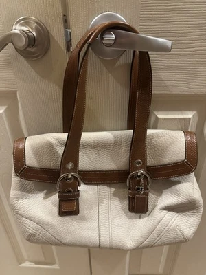 Bolso de Hombro Coach Vintage Soho Hampton Solapa F12304 Cuero Guijarro Blanco Foto 1 de 4