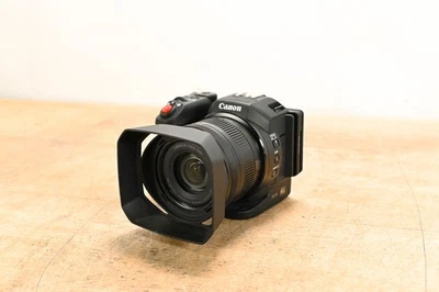Canon XC10 4K Professional Camcorder CG01TRX - Image 1 of 4