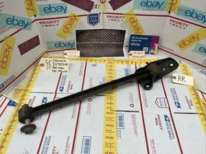 98-02 OLDSMOBILE INTRIGUE PASSENGER REAR RIGHT CONTROL ARM TRAILING ARM 114K #1 - Picture 1 of 3