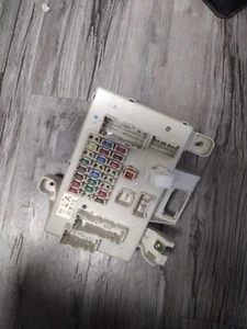 03-09 BCM TOYOTA 4RUNNER INTERIOR JUNCTION BLOCK FUSE RELAY BOX 82730-35350 OEM - Bild 1 von 4