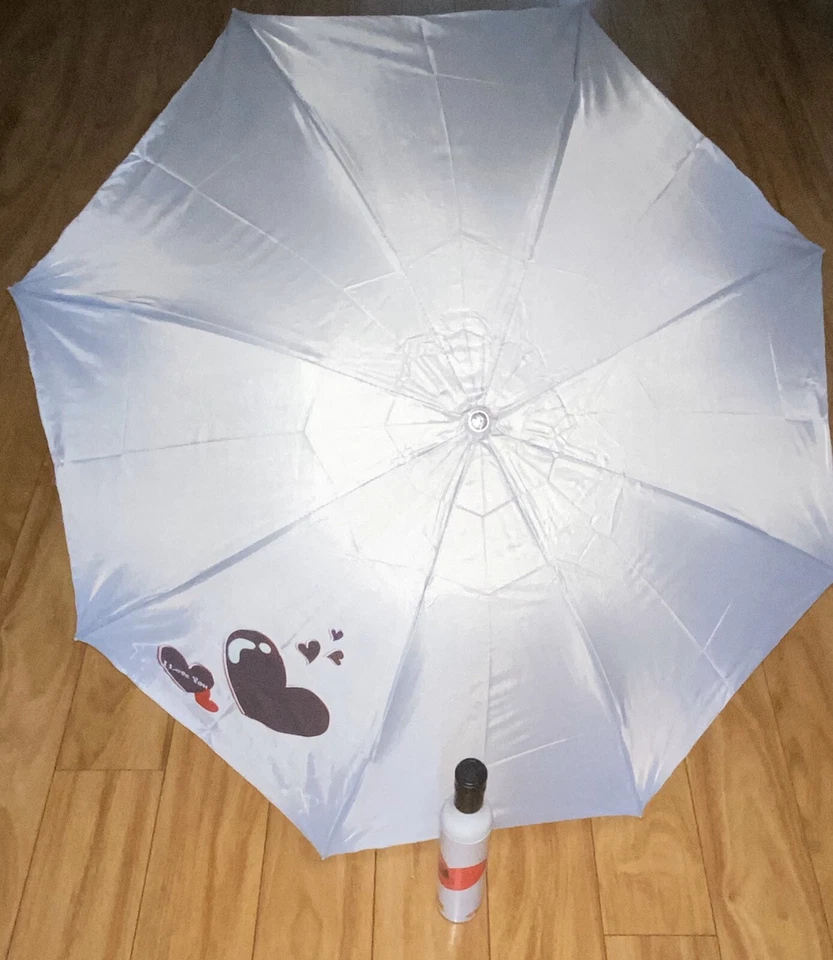 Paraguas para botella de vino blanco y rojo corazón botella paraguas superior negro Foto 1 de 3