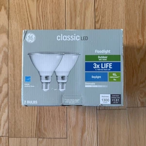 GE Classic LED Floodlight 2 Bulb Pack Par38 90w/15w Medium Base - Picture 1 of 5
