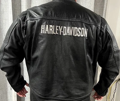Harley Davidson Men's Leather Motorcycle Jacket Vintage, Size XXL - Image 1 of 4