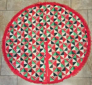 Christmas Tree Skirt, Plaid Pattern with Lace Edge-Red Green White-44inch - Picture 1 of 4