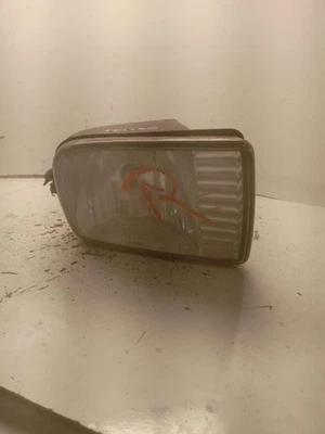 Passenger Corner/Park Light Fog-driving Rectangular Fits 05-06 NAVIGATOR 1136023 - Image 1 of 4