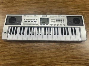 Little Virtuoso Master Classic Keyboard Silver Battery Powered 29 Keys Very Good - Picture 1 of 3