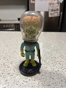 Funko 2012- Wacky Wobbler- Mars Attacks Bobble head-Alien Martian Topps OOB - Picture 1 of 12