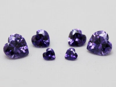 Tanzanite CZ Heart 4x4mm 6x6 8x8mm Cut Loose AAA Cubic Zirconia Gemstone Violet - Image 1 of 4