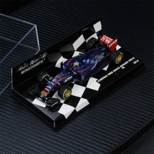MINICHAMPS 1:43 SCUDERIA TORO ROSSO RENAULT STR10 MAX 2015 Resin Model Car - Picture 1 of 1