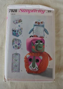 UNCUT 1968 Simplicity Pattern #7928 3 Pillow Toys Pig Lion Owl + Accessories - Picture 1 of 13