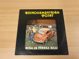 12" LP WITH BEETLE CAR COVER / MIKA JA TURKKA MALI - KEINOSIEMENTAJAN POJAT - Imagen 1 de 3