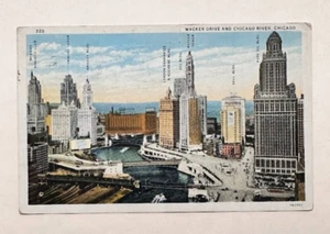 Postal de Wacker Drive y Chicago River 1933 de colección paisaje urbano y barcos Feria Mundial - Imagen 1 de 2