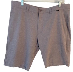 Travis Mathew Shorts Mens 36 Grey Beige Micro Check 10" Performance Golf - Picture 1 of 7