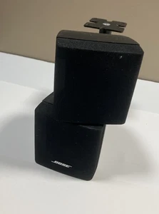 Bose Audio Double Cube Speaker BLACK Acoustimass W/ Bracket Fits Many Models - Picture 1 of 5