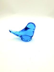 Vetro artistico Fenton ~ uccellino della felicità blu cobalto ~ BLuebird firmato Leo Ward 1984 - Foto 1 di 6