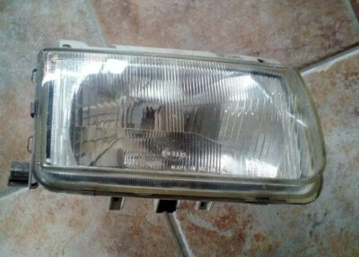 VW Polo 6N Fontscheinwerfer Rechts Scheinwerfer Hella 962-496-00 - Bild 1 von 4