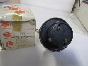 Fuel Gas Tank Cap For Suzuki 1982-2001 GN125 1982-1988 GN250 GS1000 GS450L TS125 - Picture 1 of 2