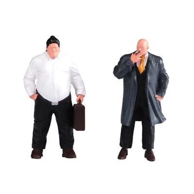 Painted Hummer 1:43 2pcs Suitcase Smoking Man Miniature Figures Landscape Scene - Image 1 of 4