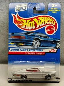 Hot Wheels 2000 First Editions #28/36 Silver '67 Dodge Charger-Mint! - Picture 1 of 10