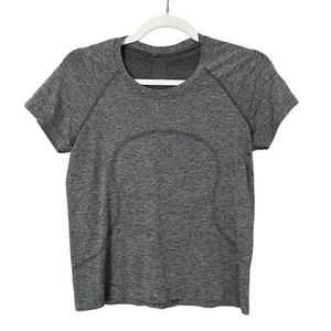 Lululemon Swiftly Tech Kurzarm 2.0 Rennen graphitgrau/silber Tropfen Größe 8 - Bild 1 von 5