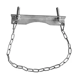 Sturdy Wall Mount Bracket for Gas Cylinders - Holds 1 Tank Securely with Chain - Picture 1 of 7