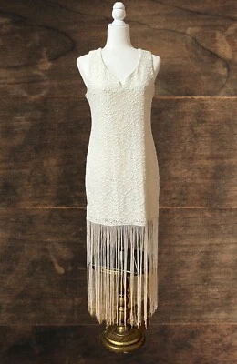Charlotte Russe Ivory Lace Bodycon Cocktail Dress Fringe Hem Women’s XL - Image 1 of 4