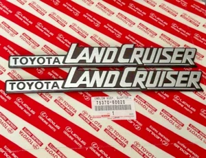 OEM Toyota Land Cruiser 81-90 BJ60 FJ60 FJ62 Rear Quarter Emblem 75370-60020 SET - Picture 1 of 5