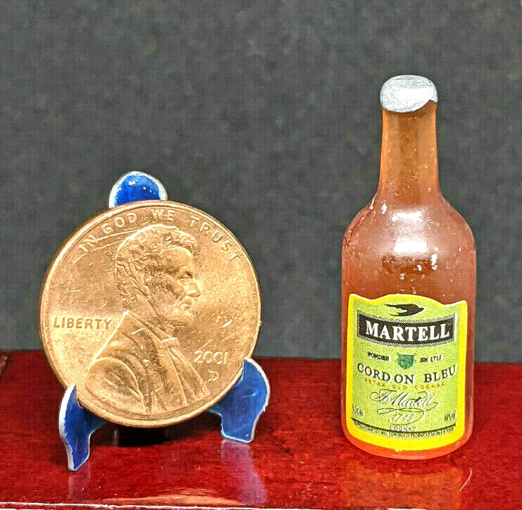 1 X Miniatura Casa de Bonecas Martell Cordon Bleu Garrafa de Conhaque Barra Prop 1:12 - Imagem 1 de 1