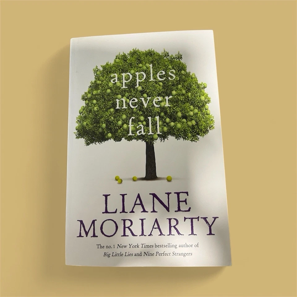 Apples never Fall - Leane Moriarty Mystery Thriller Fiction Paperback Book Novel - Image 1 of 1