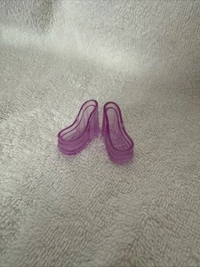 Barbie Rosa Transparente Zapatos de Tacón Alto Espeluznantes Monster Bombas Mattel - Imagen 1 de 2