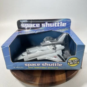 Vintage Ertl NASA White USA Space Shuttle Die Cast Model - Picture 1 of 8