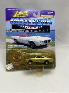 Johnny Lightning Muscle Cars USA 1969 Plymouth Roadrunner Silver Limited Edition - Picture 1 of 4