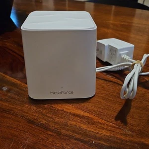 Meshforce M1 Whole Home Mesh WiFi System Dual Band Wireless Mesh Router/Adapter - Picture 1 of 6