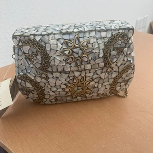Borsa mosaico look abalone pochette borsa a tracolla piastrelle indiano ANTIK KRAFT metallo - Foto 1 di 8