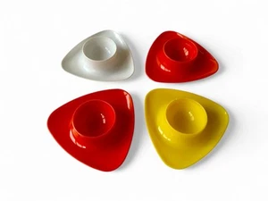 Vintage plastic egg cups stackable triangle set of 4 orange yellow white 1970's - Picture 1 of 4