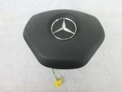MERCEDES BENZ C300  C 300 CLASS  I  2 -2016-2017 OEM Airbag LEFT steering wheel - Изображение 1 из 4