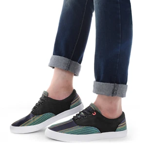 Bucketfeet Baskerville 4 Canvas Lace-Up Casual Sneakers - US 11 - Picture 1 of 12