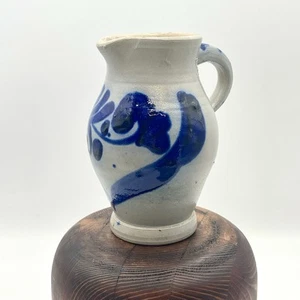Handarbiet Salt Glazed Pitcher German Pottery Farmhouse Country 1/2 Liter - Picture 1 of 7