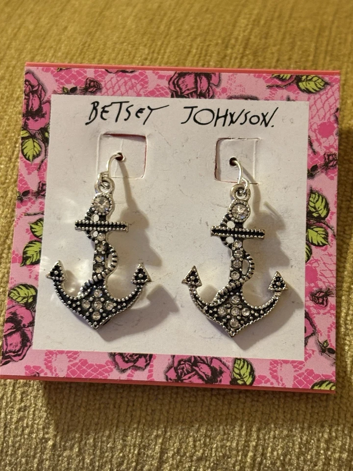 Pendientes de anclaje de cristal Betsey Johnson Foto 1 de 2