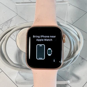 Apple Watch Series 6 40mm Gold Aluminum Case GPS + Cellular Unlocked #H908 - Photo 1 sur 10