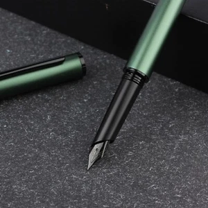 Free Engraved Green Metal Fountain Pen Fine Nib 0.5 mm Iridium Tip Personalised - Picture 1 of 5