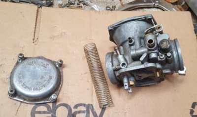 Yamaha TX750 1973 1974 lado izquierdo carburador carrocería estrangulador cubierta superior etc. Foto 1 de 4