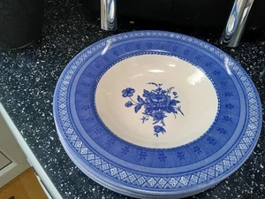 CHURCHILL MARY GILLIATT OUT OF THE BLUE RIMMED SOUP PLATES X 4 - Picture 1 of 3