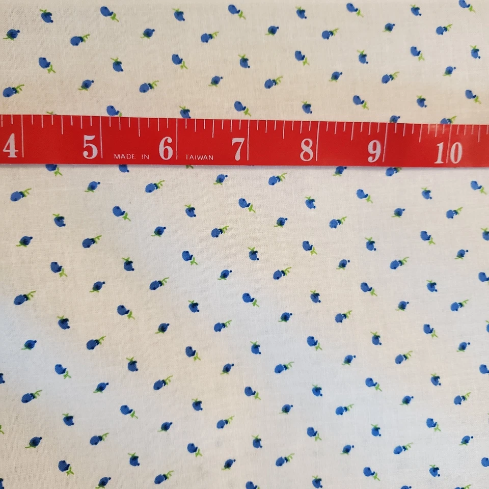 Shabby Chic Blue Flowers Rose Bud Fabric Cotton Floral FQ HY BTY  By the Yard - Image 1 of 3