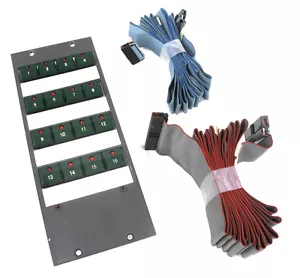 Panel de interruptor de 16 vías Neve EV 10940 número 1, tal como está para piezas o reparaciones. NE - Imagen 1 de 2