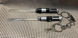 Disney Star Wars Darth Vader Yoda Light Saber Light Up Keychains - Picture 1 of 6