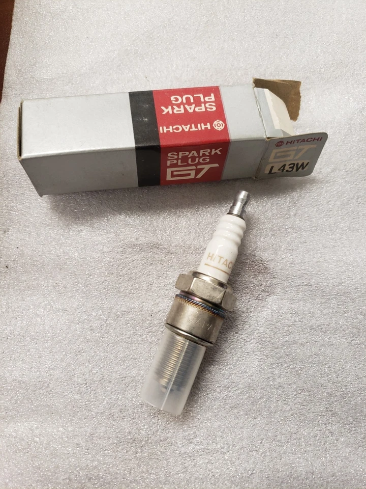 Bujías Hitachi GT L43W nuevas Foto 1 de 1