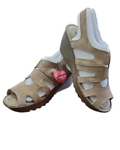 8.5 Skechers Tan Suede Leather Slingback Peep-Toe Wedge Sandal 2.5" - Picture 1 of 5