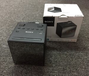 Sony Icf-C1T Desktop Alarm Clock Am Fm Radio ~ Black